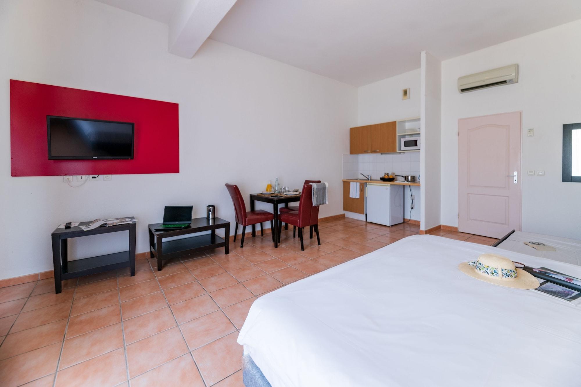 Готель Cerise Carcassonne Sud Екстер'єр фото